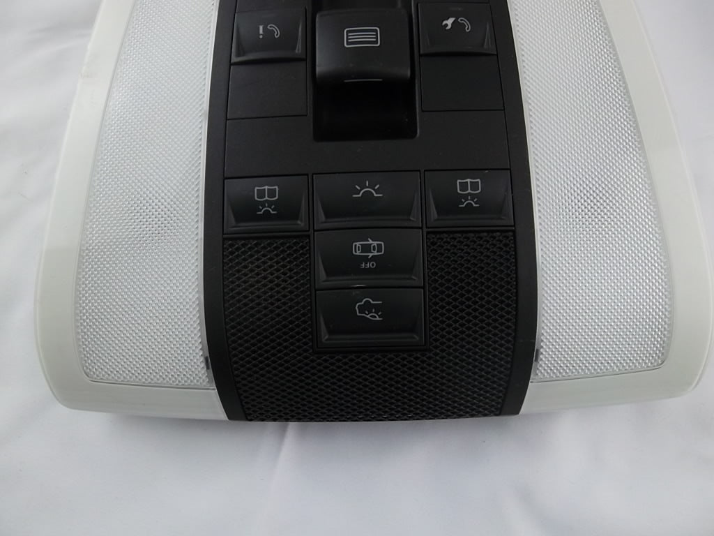 2008-2014 Mercedes Benz C300 Overhead Console Dome Light Switch 204-900-20-04