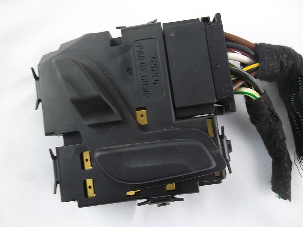 2008-2015 Mercedes Benz C300 Passenger Seat Adjustment Switch 204-870-17-58