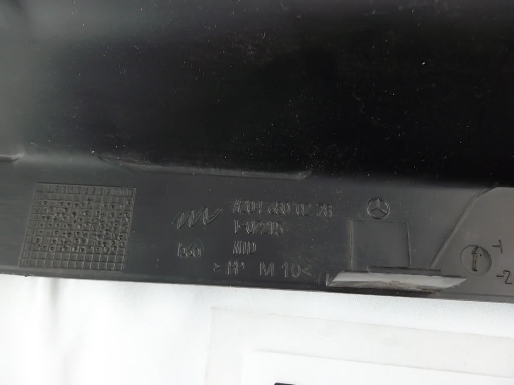 2012-2014 Mercedes Benz C300 Passenger Side Dashboard End Cover 204-680-02-78