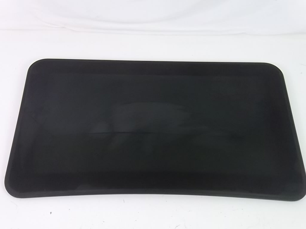 2008-2014 Mercedes Benz C300 Sunroof Glass 204-780-00-21