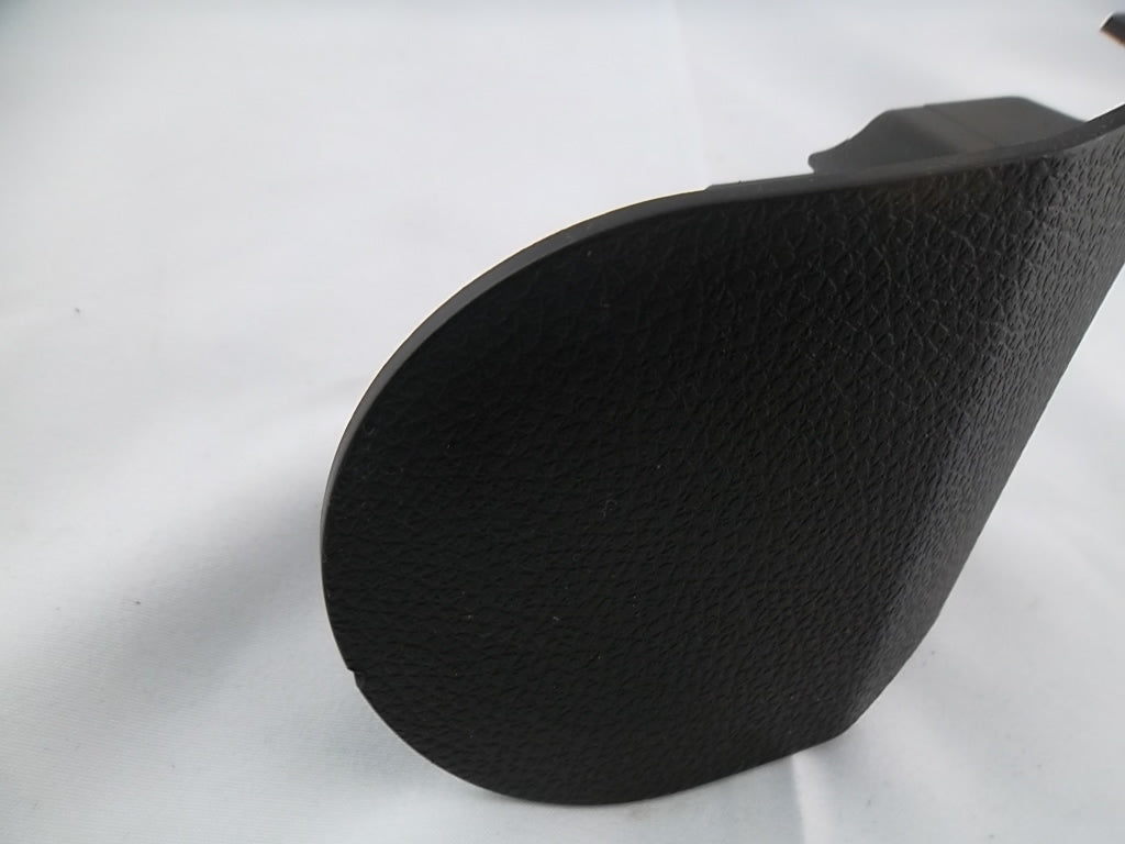 2008-2015 Mercedes Benz C300 Front Driver Seat Belt Cover Trim 204-918-03-30