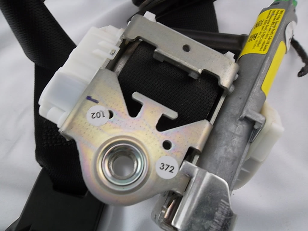 2008-2014 Mercedes Benz C300 Front Passenger Seat Belt 204-860-94-85