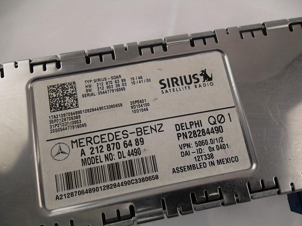 2012-2014 Mercedes Benz C300 Sirius Radio Satellite  Receiver Module