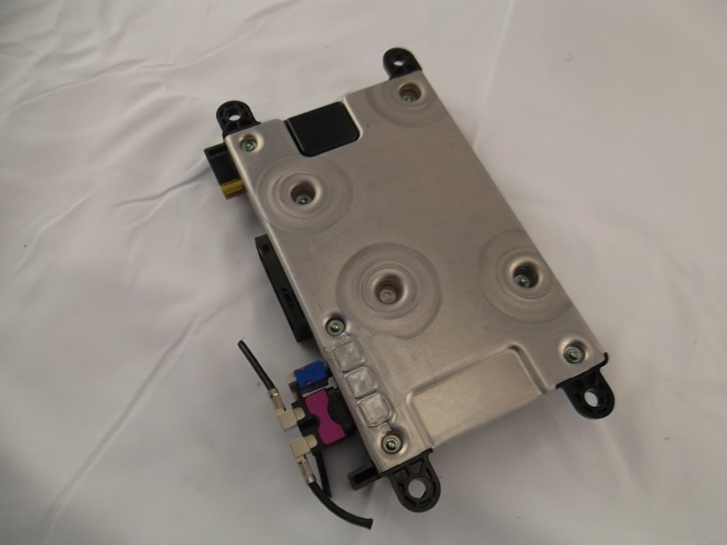 2008-2014 Mercedes Benz C300 Communication Control Module 231-900-22-03