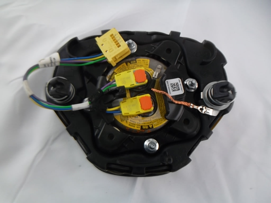 2008-2014 Mercedes Benz C300 GLK350 E550 C250 Steering Wheel Driver Airbag 000-860-60-03