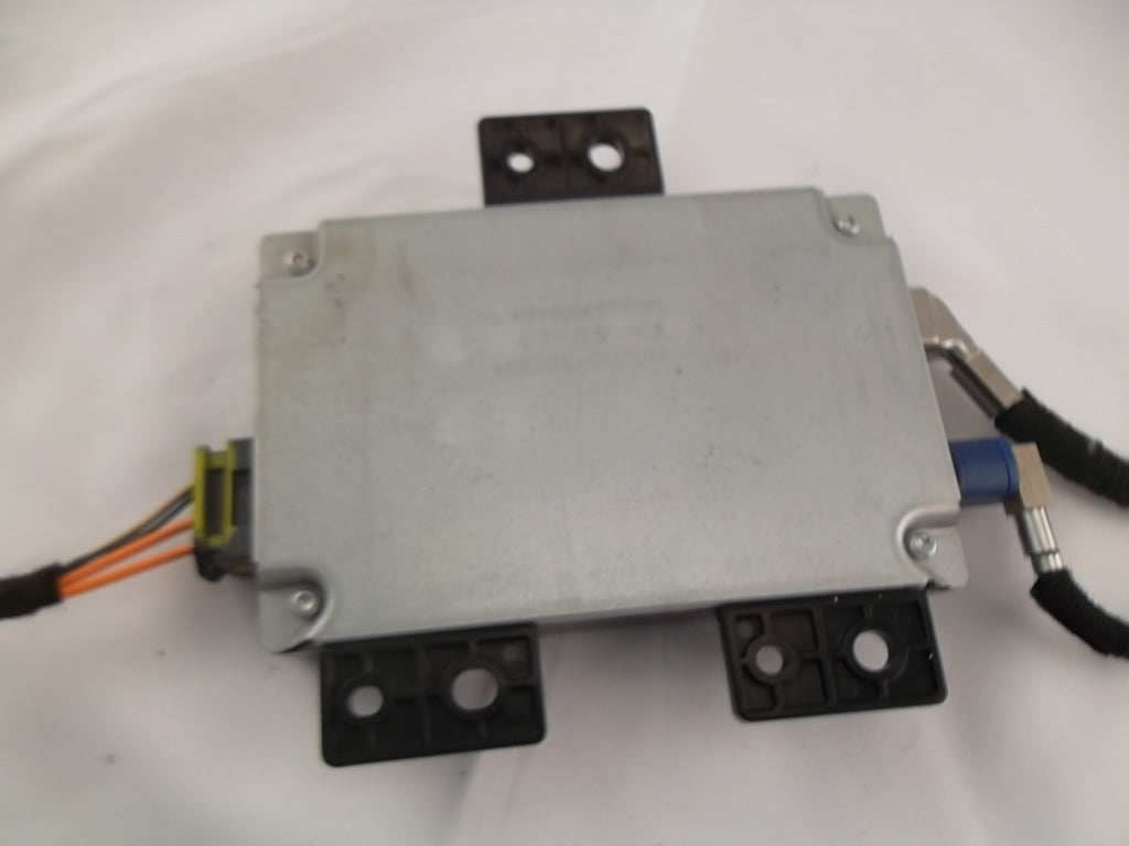 2008-2014 Mercedes Benz C300 Communication Control Module 172-900-82-06