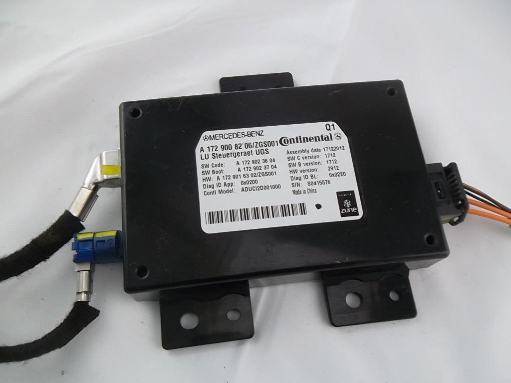 2008-2014 Mercedes Benz C300 Communication Control Module 172-900-82-06