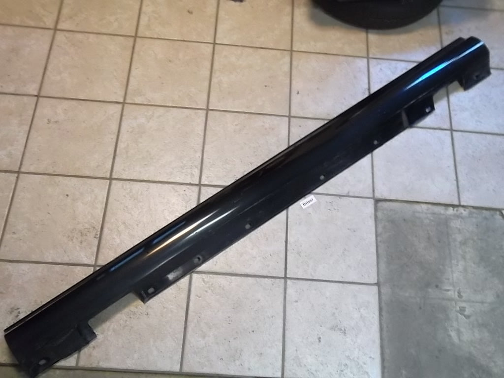 2008-2014 Mercedes Benz C300 Driver Rocker Moulding Side Skirt Panel