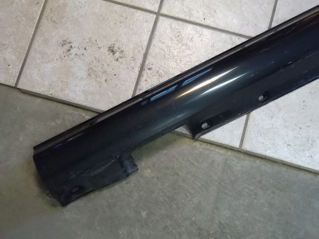 2008-2014 Mercedes Benz C300 Driver Rocker Moulding Side Skirt Panel