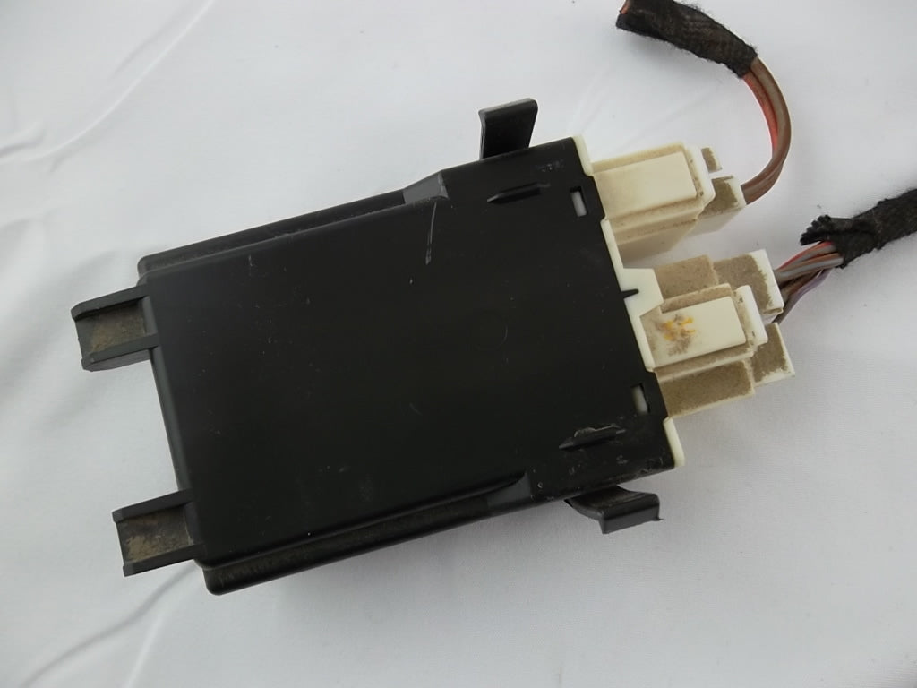 2020-2023 Mercedes Benz GLB250 Seat Heater Control Unit Rear Driver 167-900-88-12