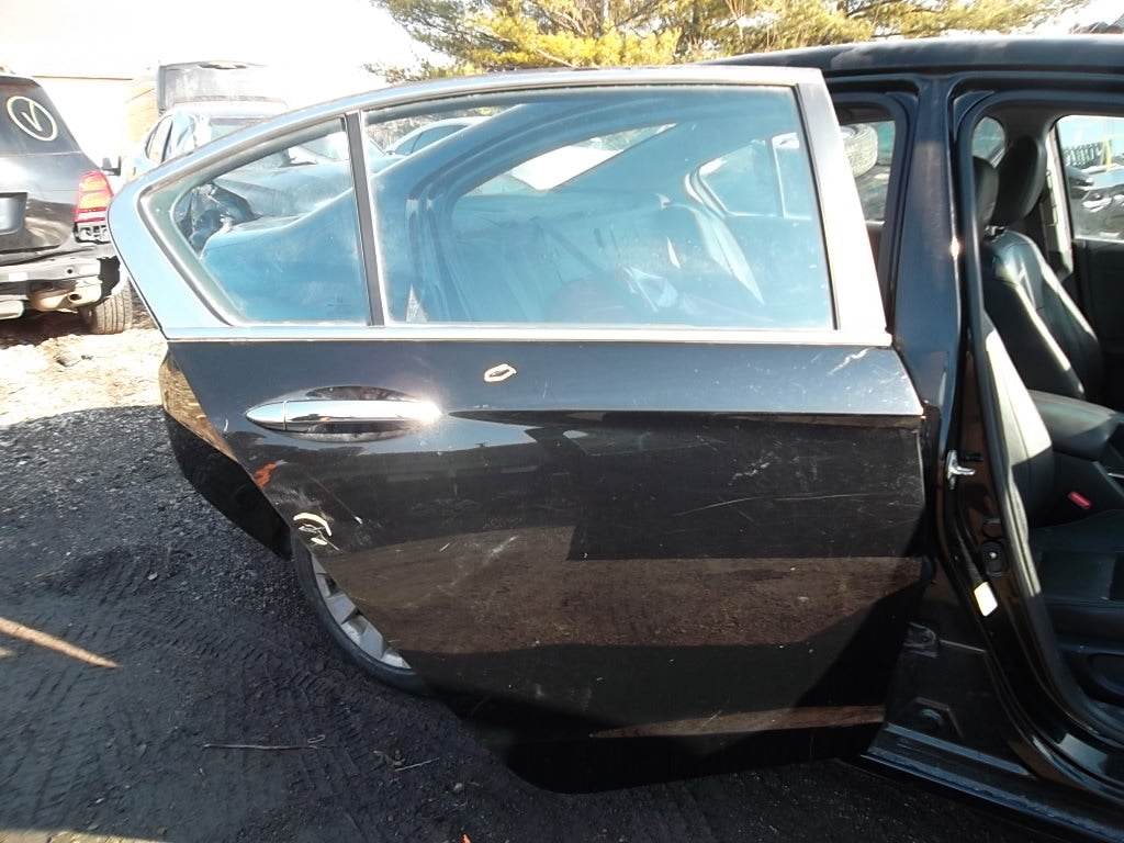 2013-2017 Honda Accord Sedan Rear Door Passenger 67111-T2A-A00