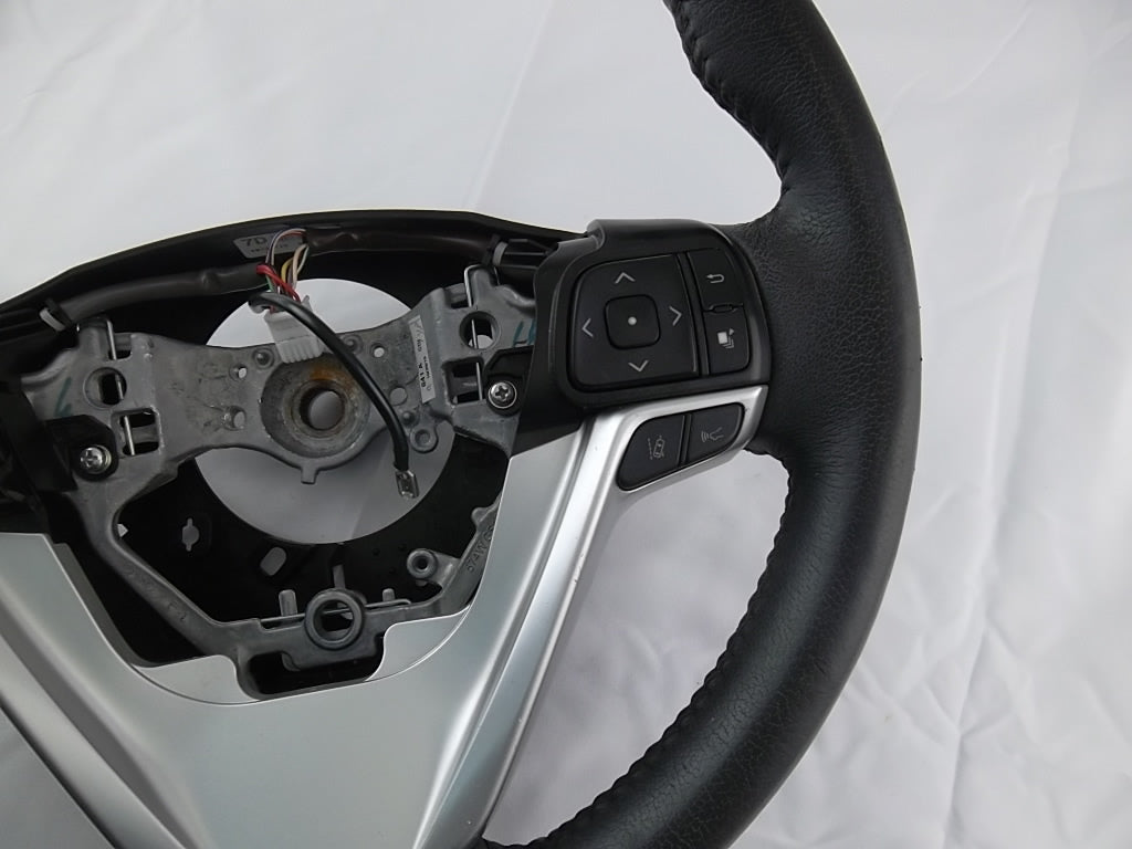2014-2020 Toyota Sienna Steering Wheel 45100-08240