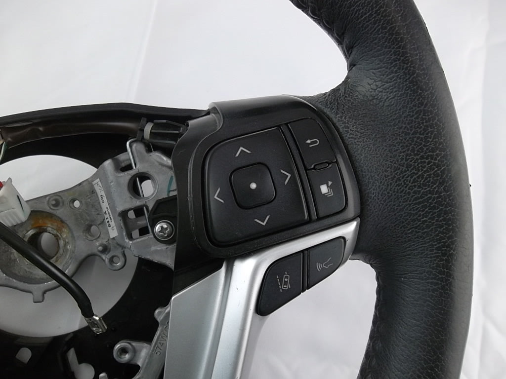 2014-2020 Toyota Sienna Steering Wheel 45100-08240
