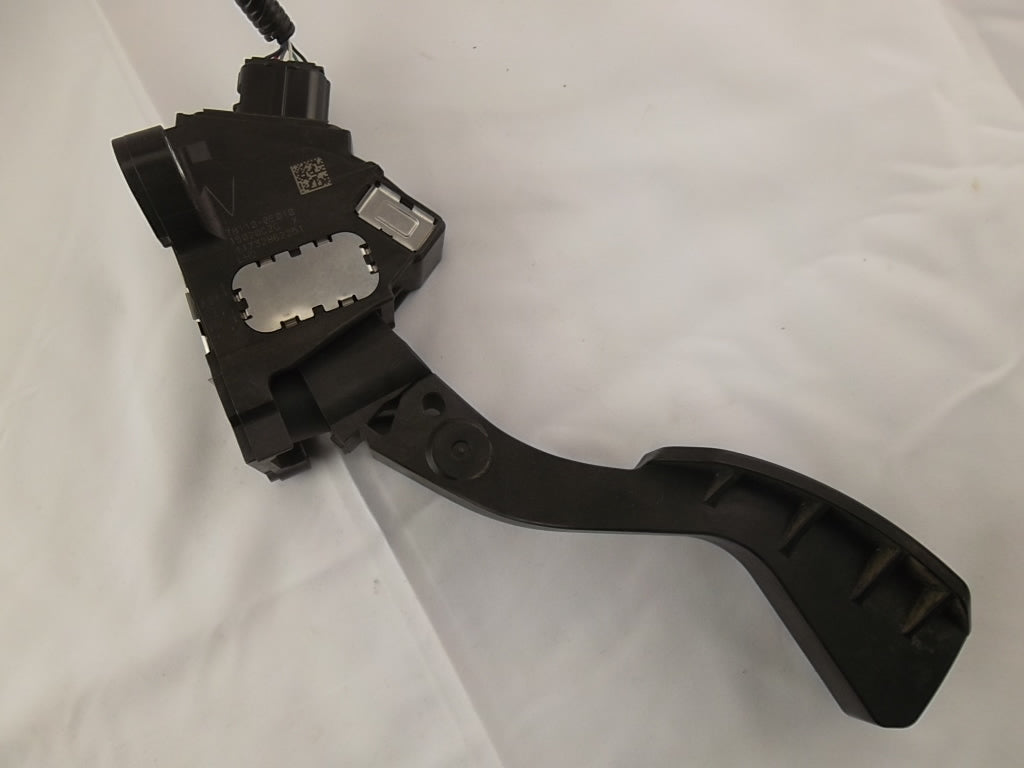 2014-2020 Toyota Sienna Accelerator Pedal Sensor 78110-0E010