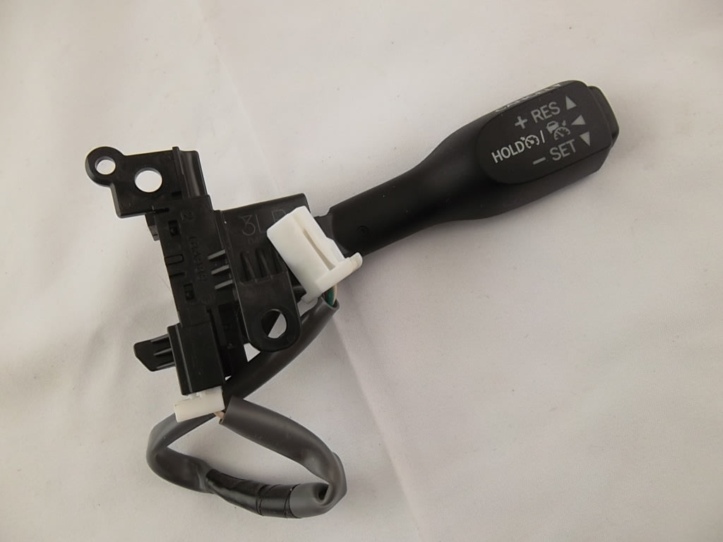 2014-2018 Toyota Sienna Cruise Control Switch 84632-0E030