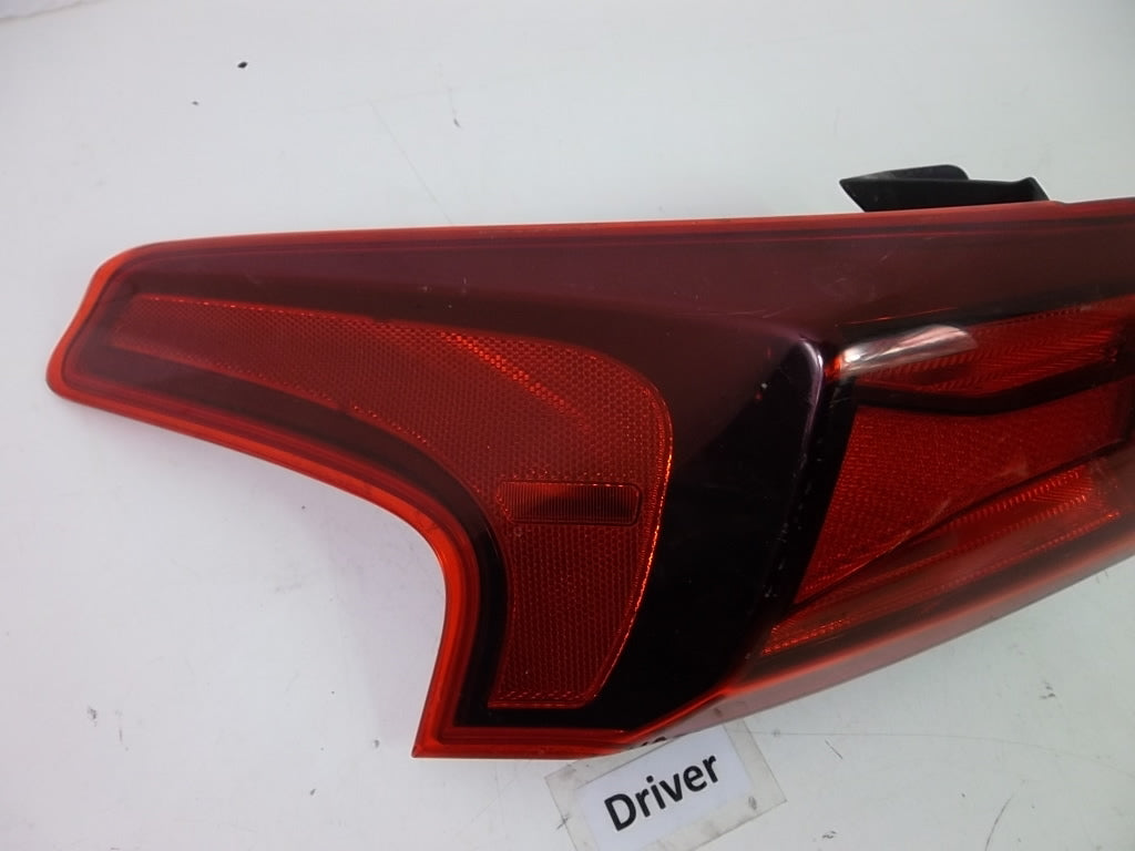 2019-2020 Hyundai Santa Fe Driver Outer Tail Light 92401-S2000