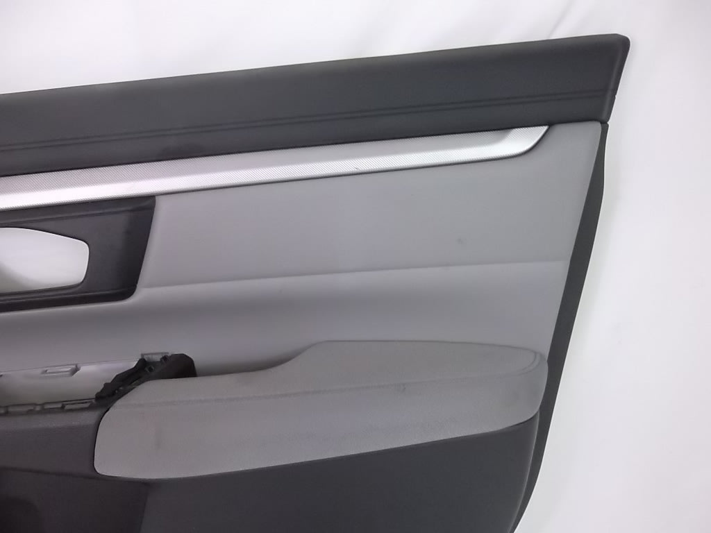 2017-2022 Honda CR-V Front Door Trim Panel Passenger Right  83500-TLA-A21