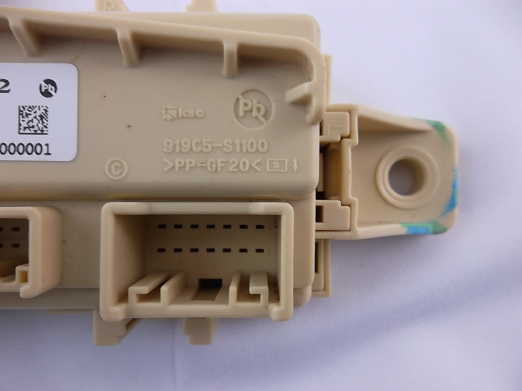 2019-2020 Hyundai Santa Fe Ignition Control Module Relay Box 91940-S1020