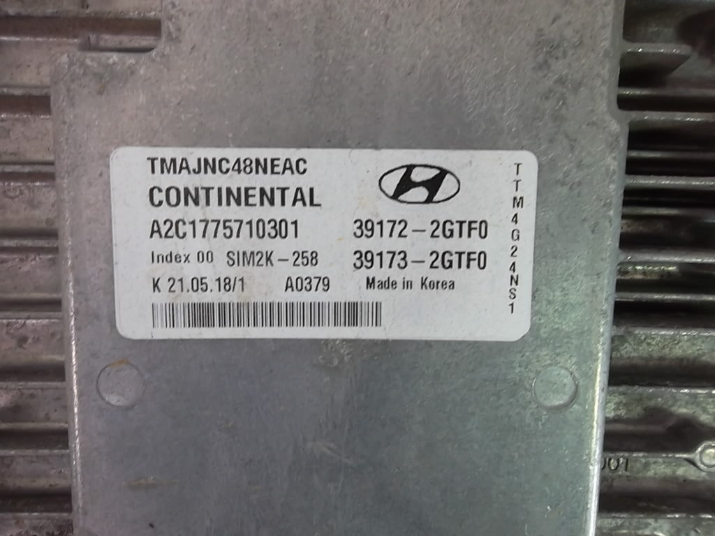 2019-2020 Hyundai Santa Fe Engine Control Module Unit ECM ECU
