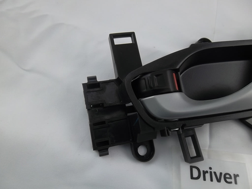 2017-2022 Honda CR-V   Front Left Door Interior Handle  72160-TLC-A01