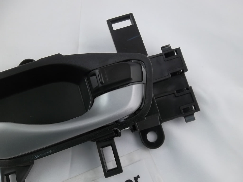 2017-2022 Honda CR-V   Front Right Door Interior Handle  72120-TLC-A01