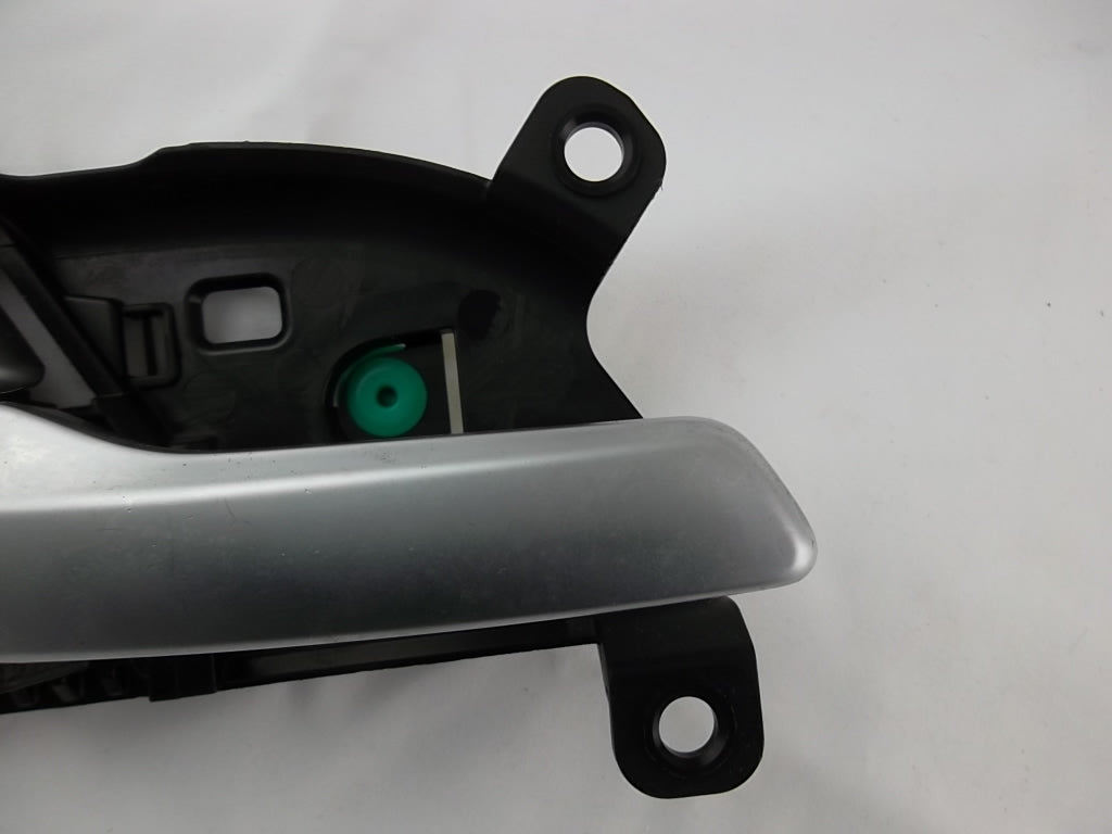 2019-2023 Hyundai Santa Fe Driver Interior Door Handle 82610-S2000