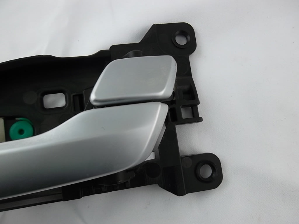 2019-2023 Hyundai Santa Fe Passenger Interior Door Handle 82620-S2000