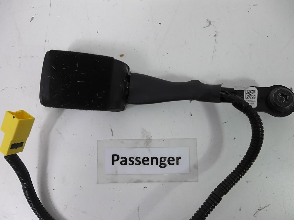 2019-2023 Hyundai Santa Fe Front Passenger Seat Belt Buckle 88840-S2000