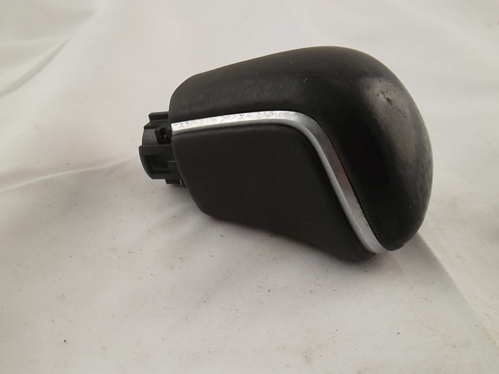 2018-2020 Toyota Camry Automatic Gear Shift Knob 33504-06310