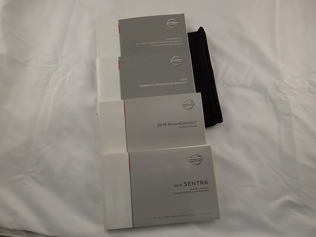 2019 Nissan Sentra Owner's Manual OM19EM-OB17U1