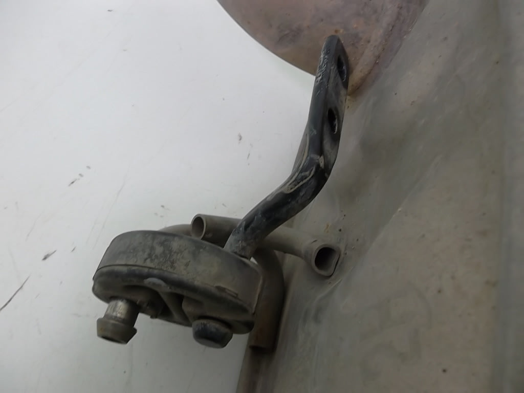 2018-2019 Toyota Camry Passenger Rear Exhaust Muffler 17430-F0090