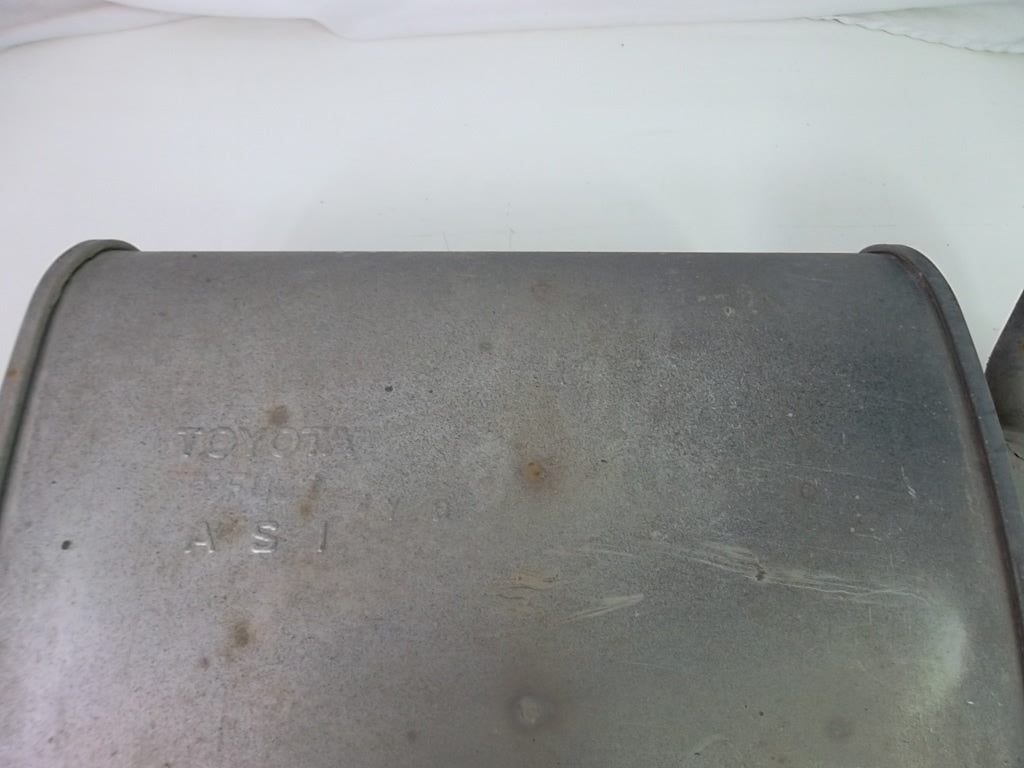 2018-2019 Toyota Camry Driver Rear Exhaust Muffler 17440-F0100