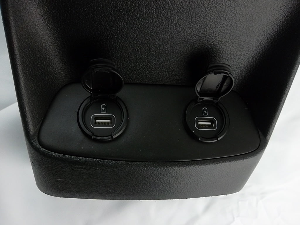 2019-2020 Hyundai Santa Fe Center Console Back Trim Cover Panel W/Air Vent