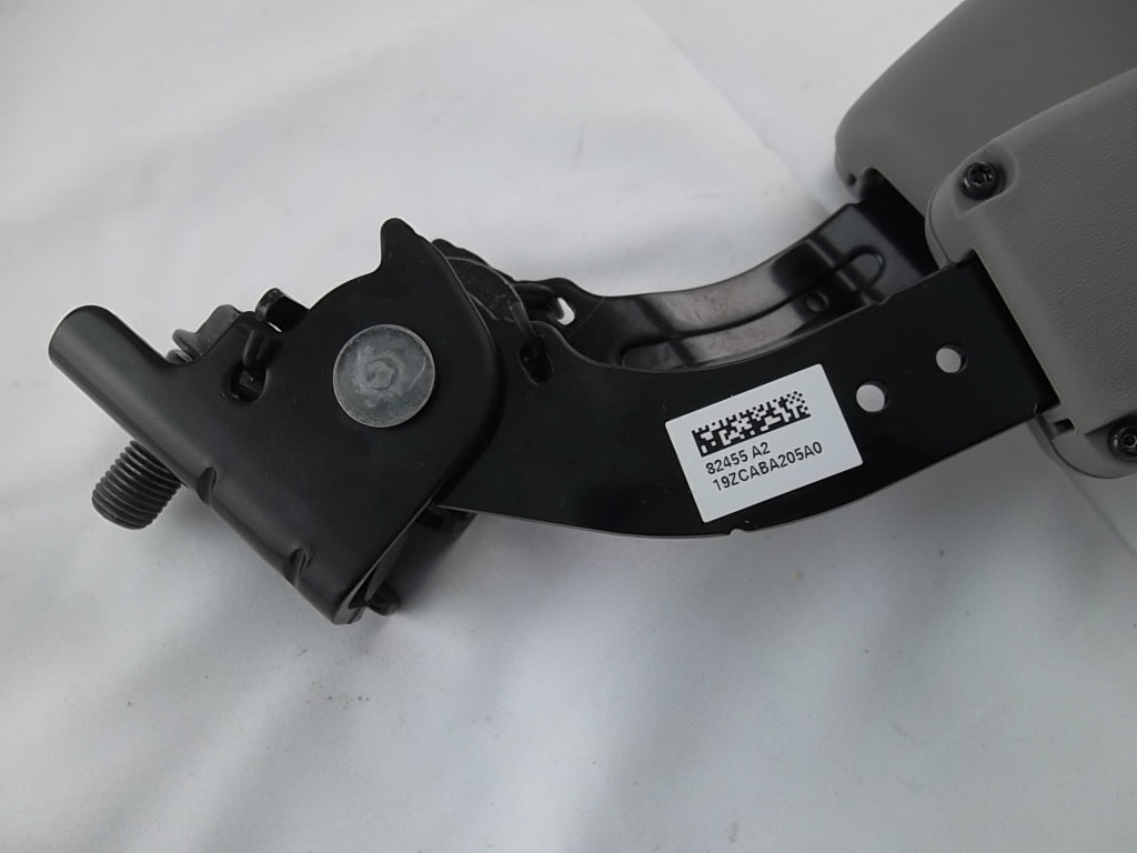 2017-2021 Honda CR-V  Buckle Set, RR. Center Seat Belt 04826-TLA-A00