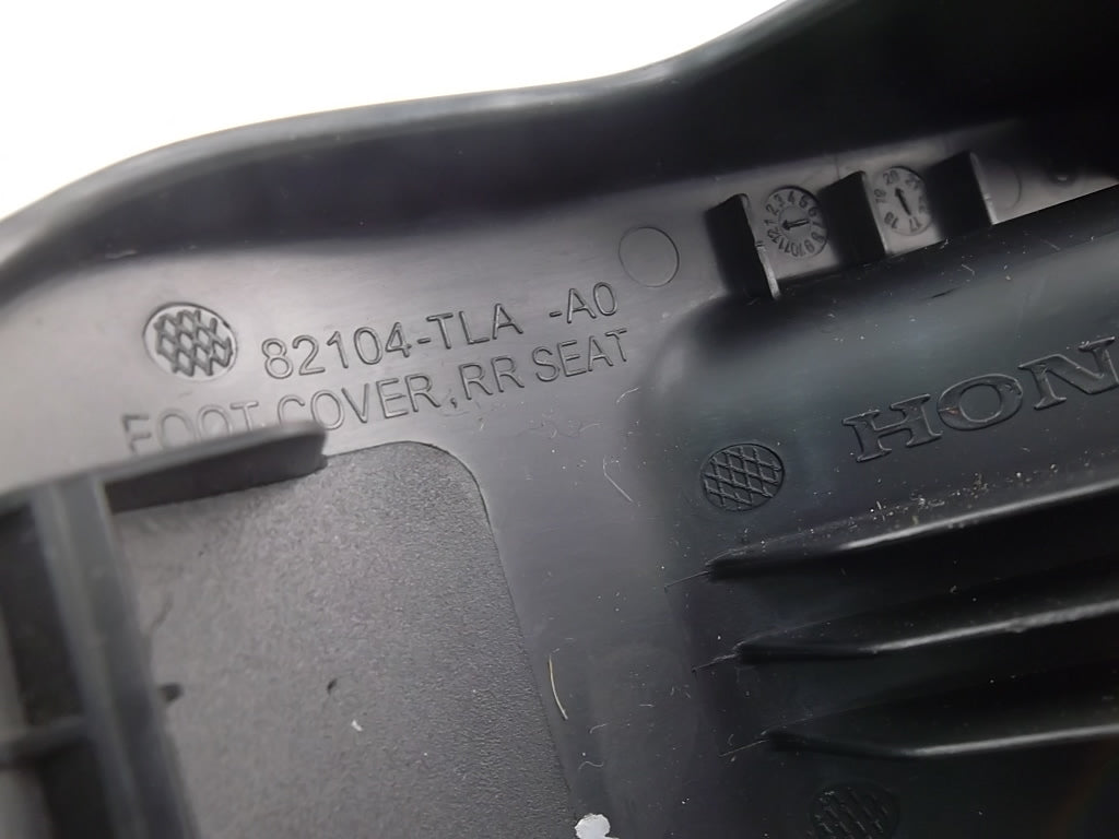 2017-2022 Honda CR-V  Foot Cover RR Seat 82104-TLA-A01