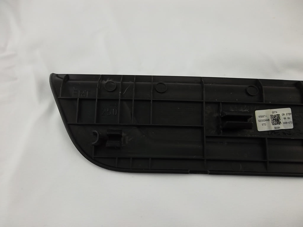 2019-2023 Hyundai Santa Fe Rear Passenger Door Trim Step Sill Scuff Plate