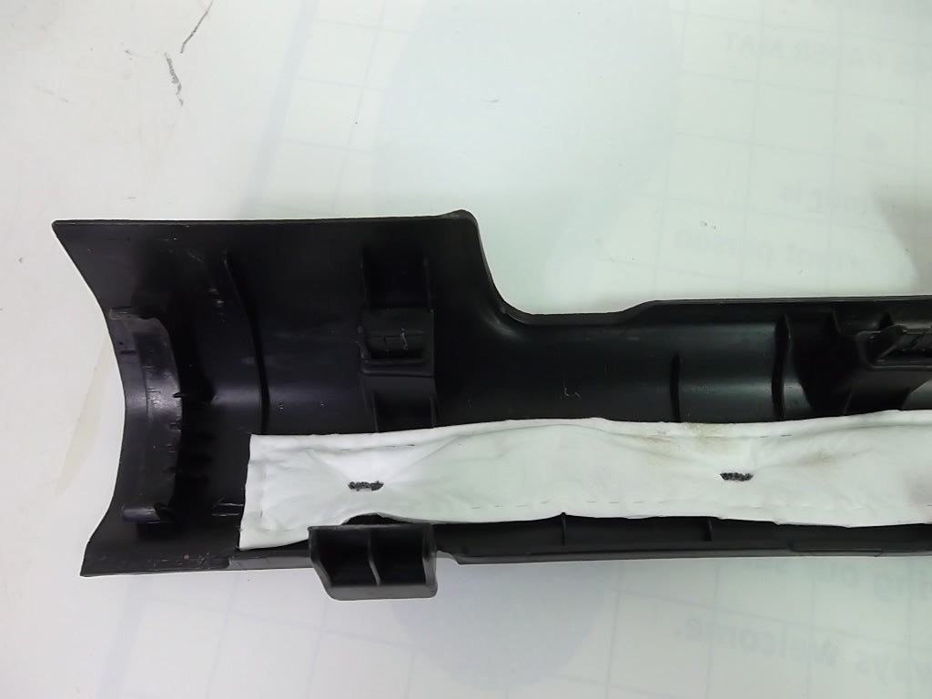 2019-2020 Hyundai Santa Fe Front Driver Door Sill Scuff Plate Trim 85870-S2000