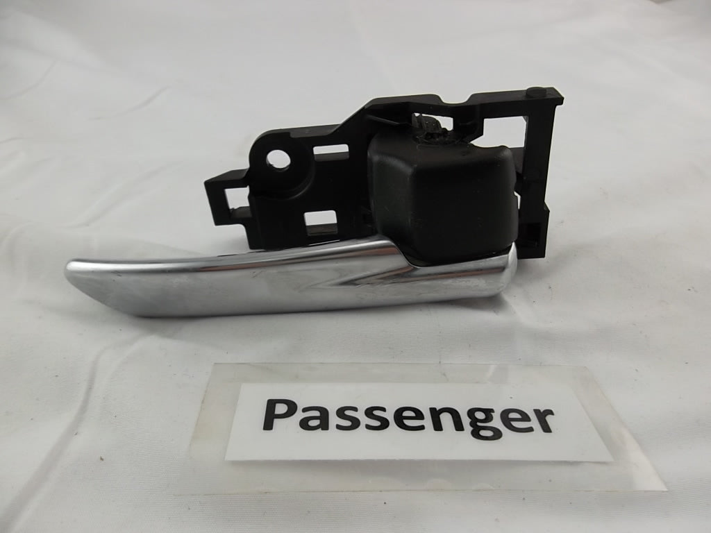 2018-2024 Toyota Camry Passenger Interior Door Handle 69205-06120