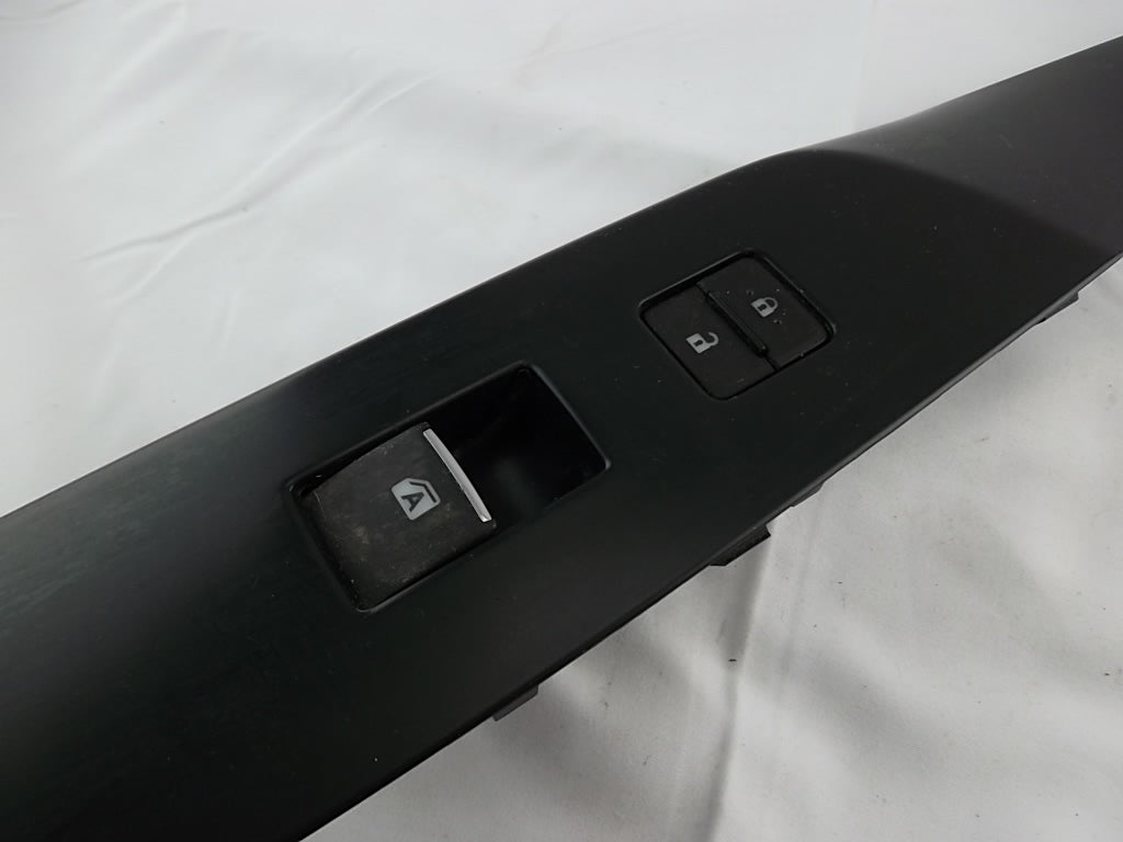 2018-2021 Toyota Camry Front Passenger Door Armrest Window Switch 74231-06A90