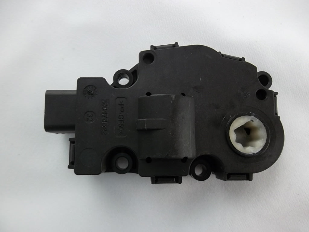 2011-2016 Mercedes E Class   RHD Heater Flap Actuator Motor 410475520