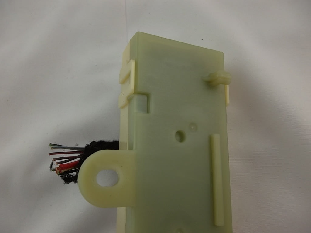 2013-2016 Mercedes Benz GL450 Rear Trunk Lid Liftgate Control Module 166-900-64-05