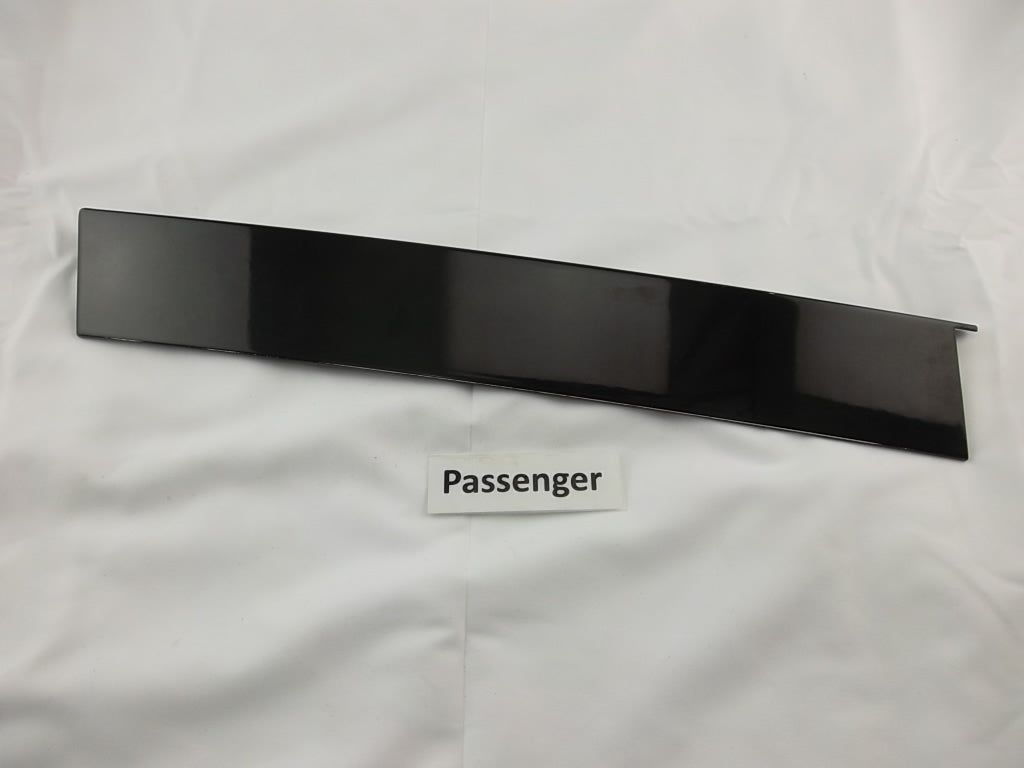 2013-2016 Mercedes Benz GL450 Rear Passenger C Pillar Quarter Window Molding