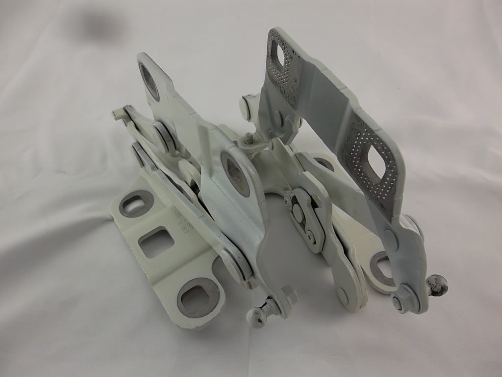 2012-2016 Mercedes Benz GL450 Front Hood Hinge Set