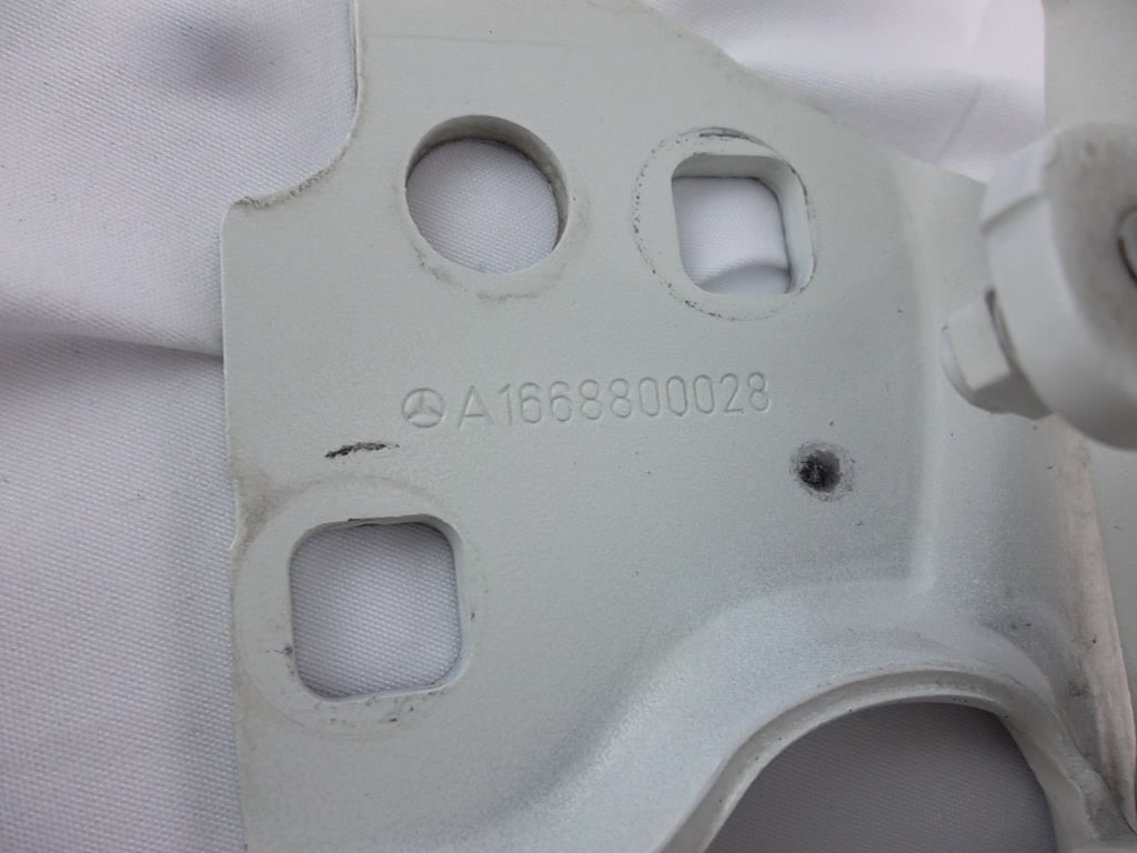 2012-2016 Mercedes Benz GL450 Front Hood Hinge Set