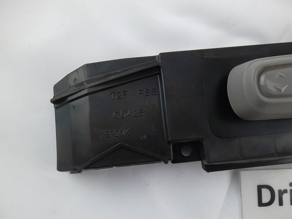 2018-2022 Honda Odyssey Power Seat Switch Driver 81650-THR-A41