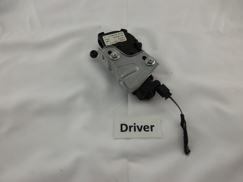 2013-2016 Mercedes Benz GL450 Rear Driver Quarter Window Regulator Motor