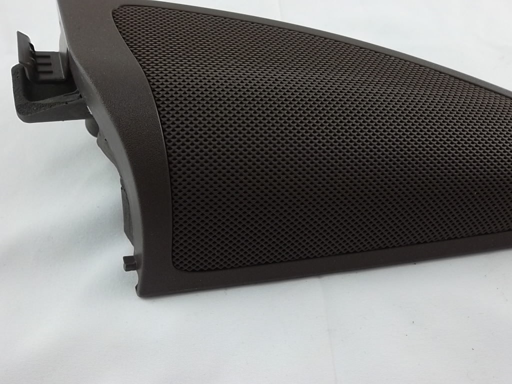 2012-2016 Mercedes Benz GL450 Front Passenger Door Corner Speaker Trim