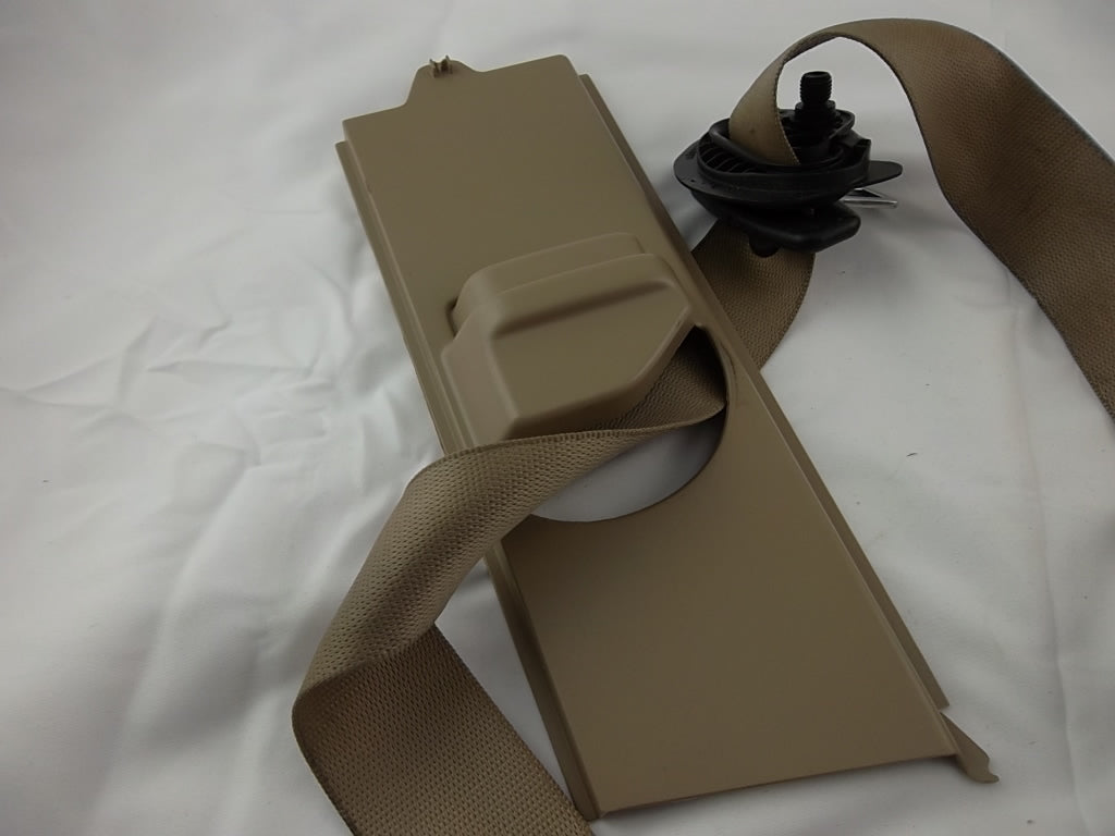 2012-2016 Mercedes Benz GL450 Front Driver Seat Belt Retractor 166-860-15-00