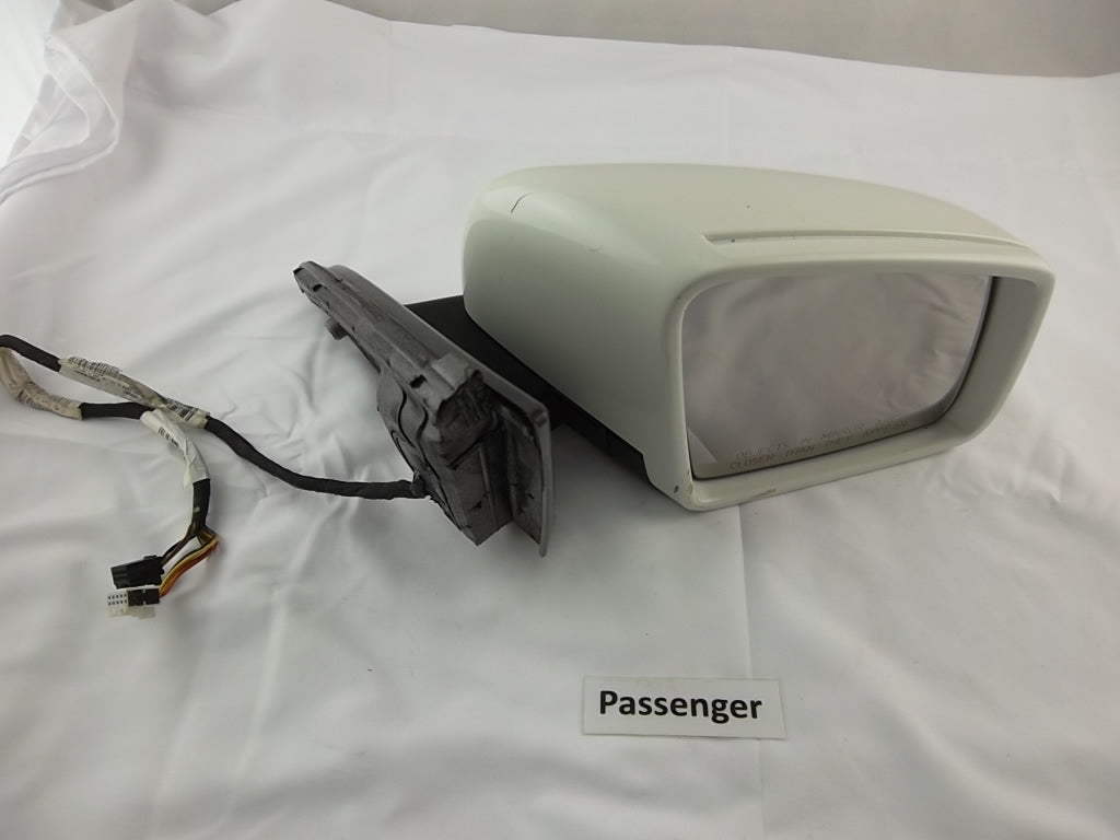 2013-2016 Mercedes Benz GL450 Passenger Side View Mirror Assembly 166-810-01-01