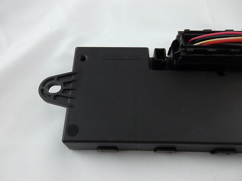 2013-2016 Mercedes Benz GL450 Airmatic Air Suspension Control Module 166-900-04-05